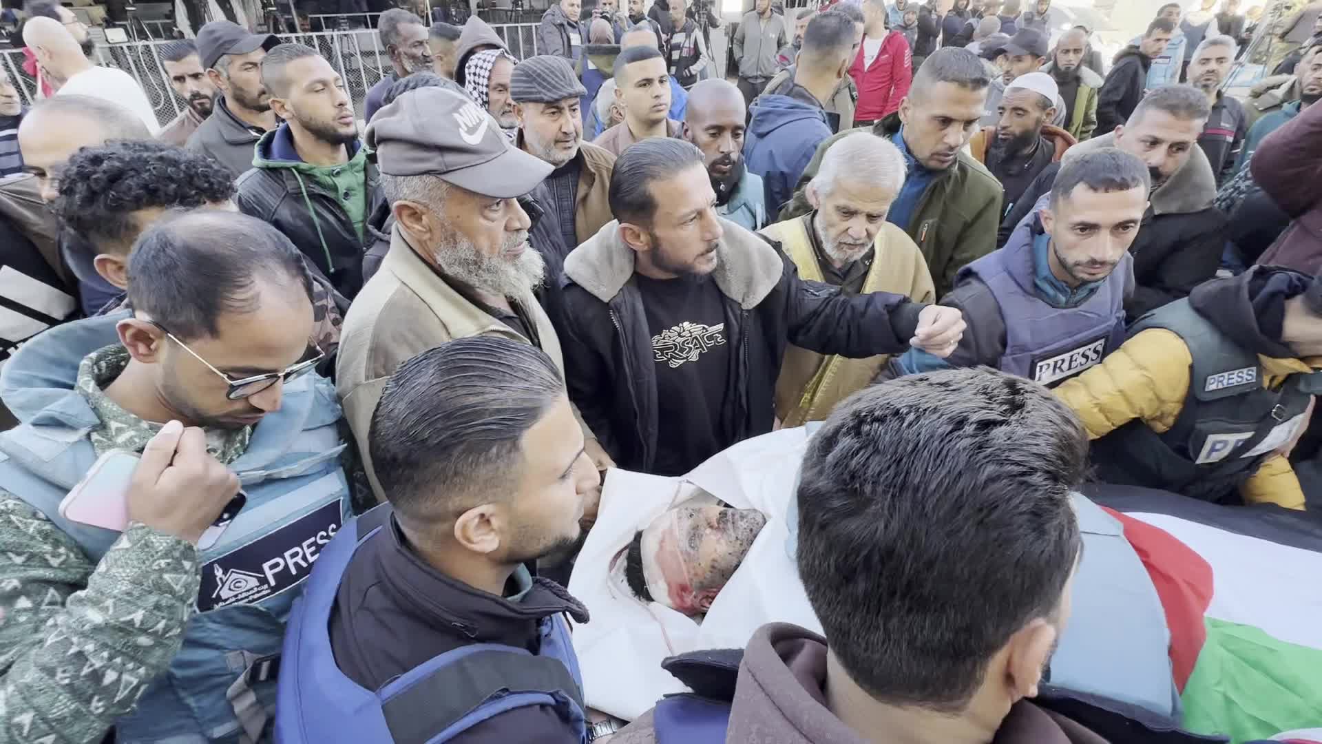 Mourners Gather at Funeral of Al Jazeera Journalist Ahmed Al-Louh in Gaza