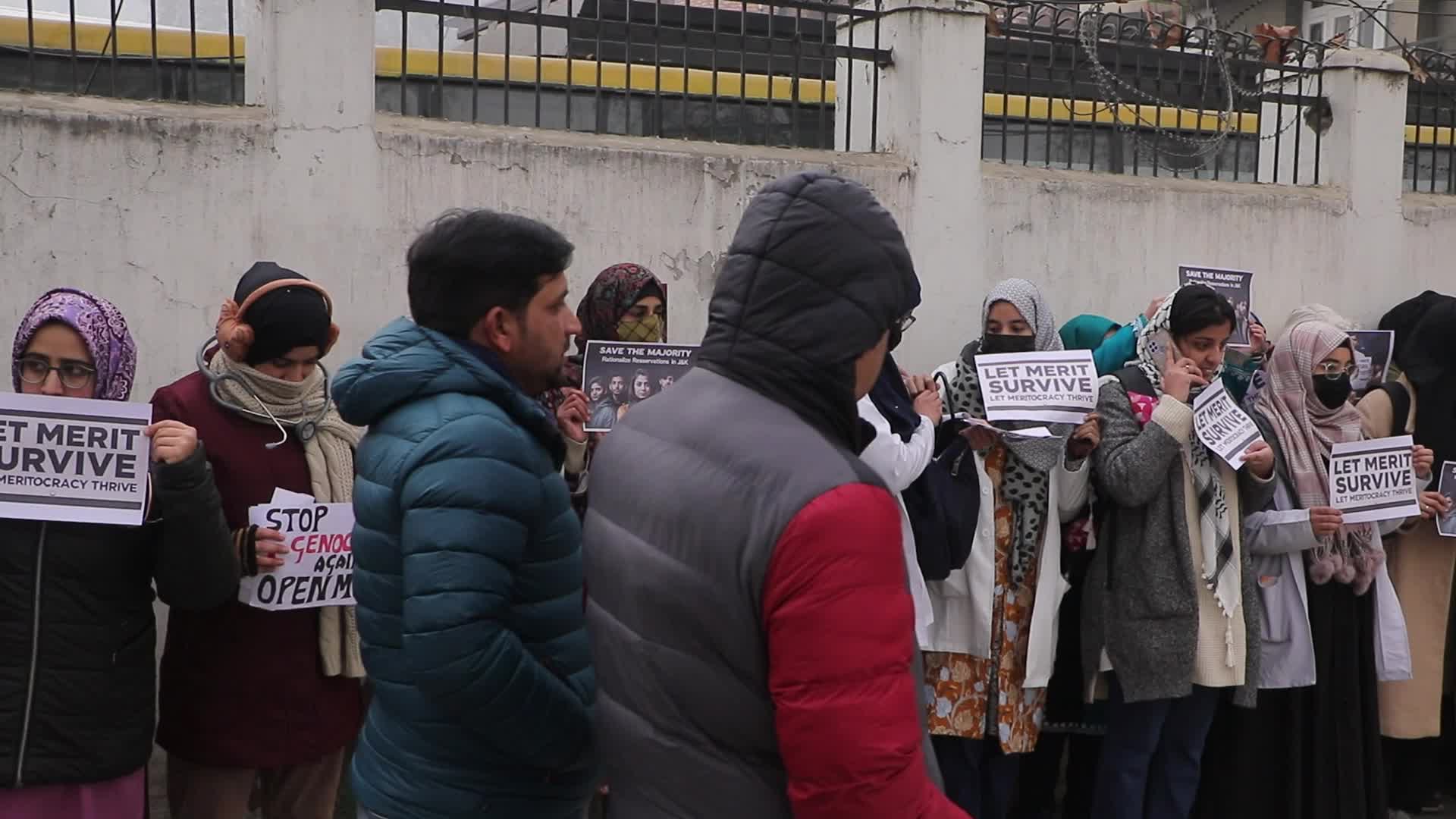 Students Protest BJP-Imposed Reservation Policy in Kashmir