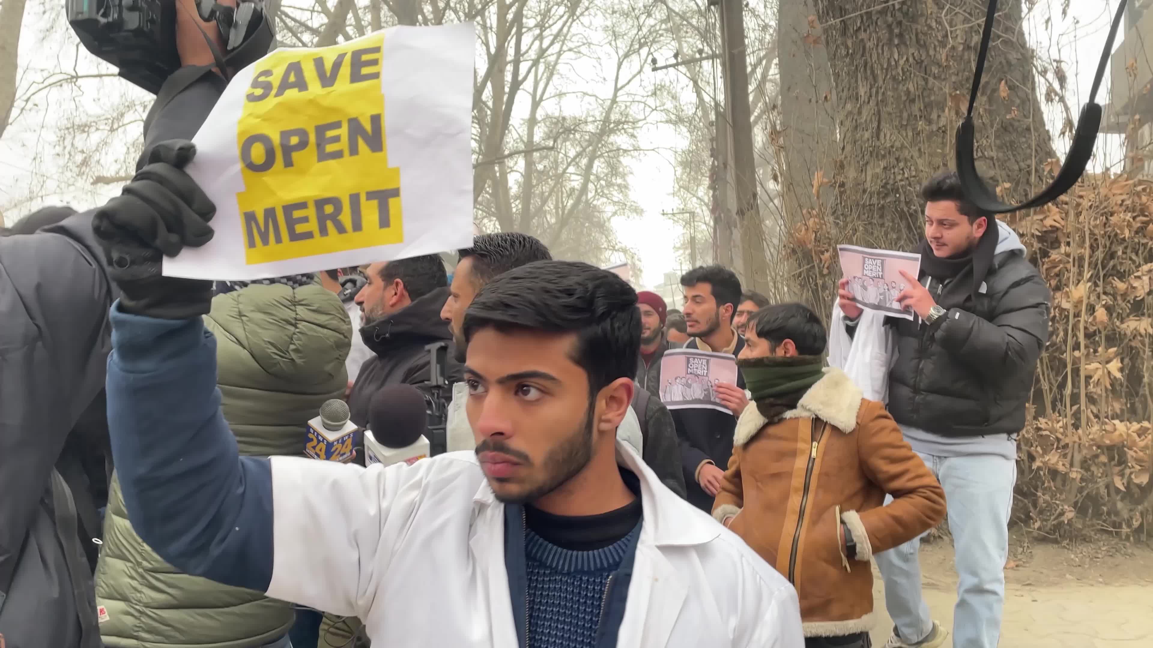 Students Protest BJP-Imposed Reservation Policy in Kashmir