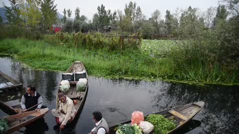 Floating market in Kashmir