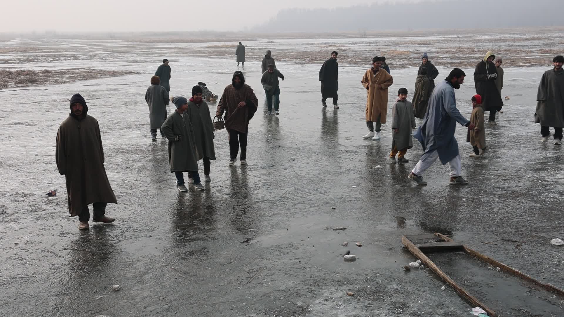Freezing Temperature In Kashmir 