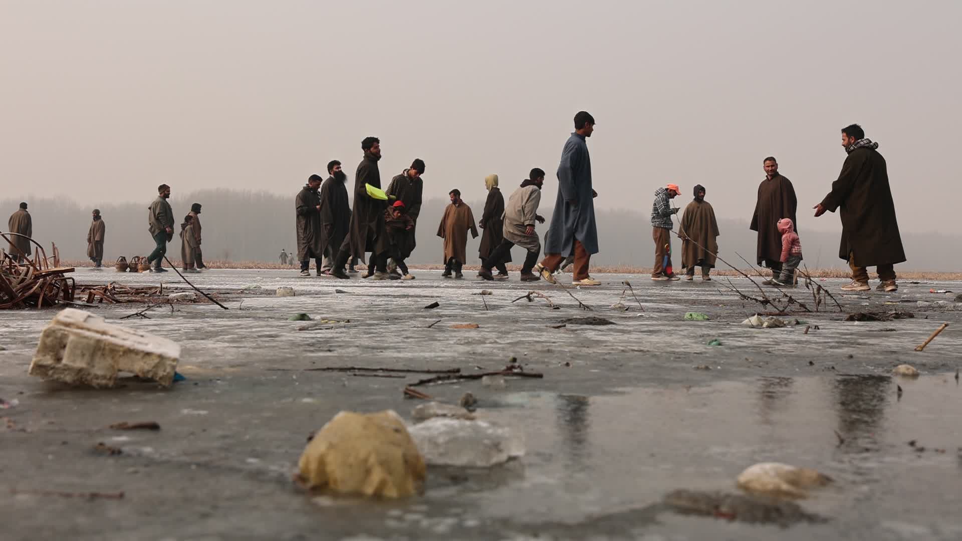 Freezing Temperature In Kashmir 