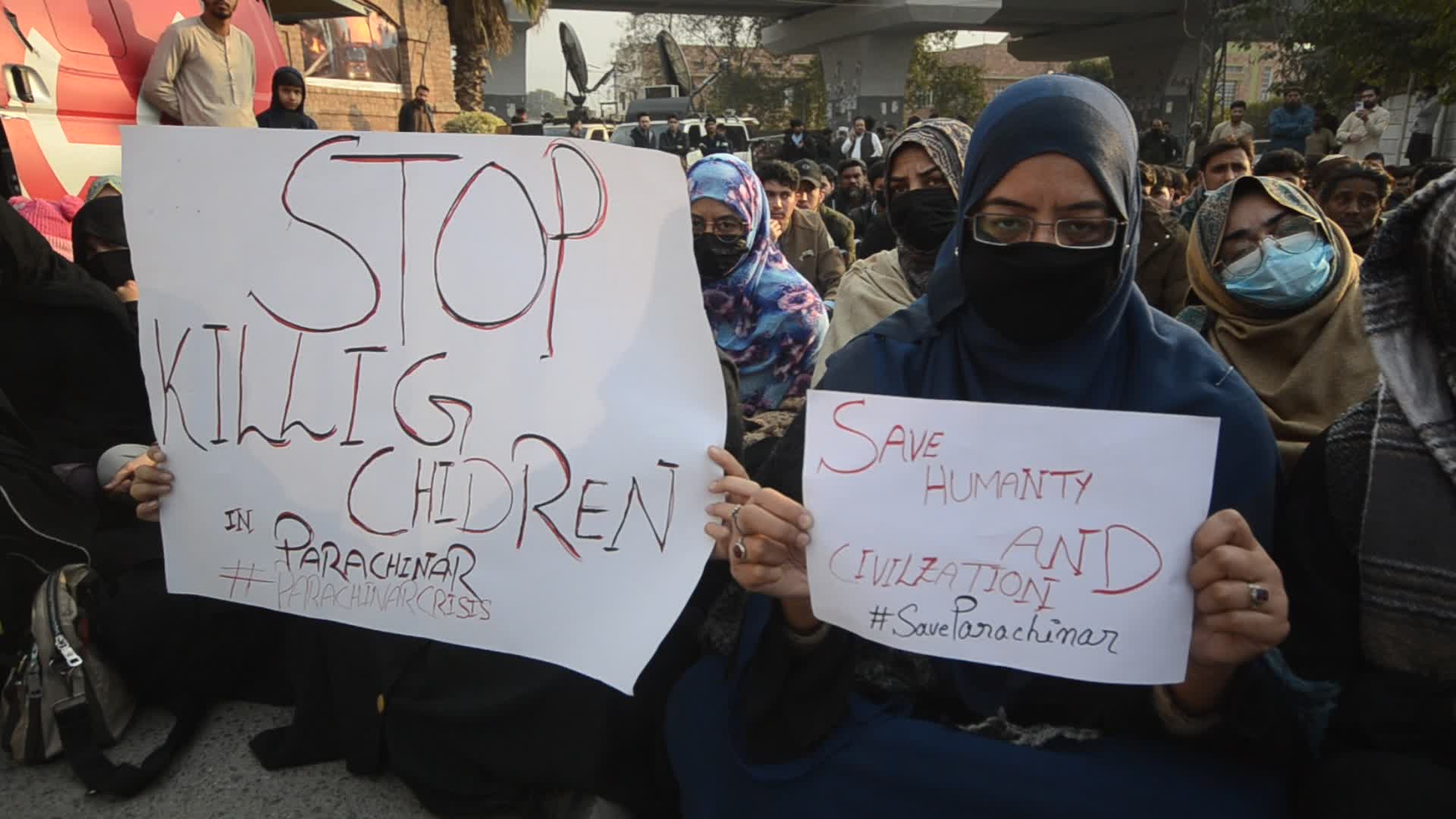 Protest in Peshawar against deteriorating security situation and unrest in Parachinar
