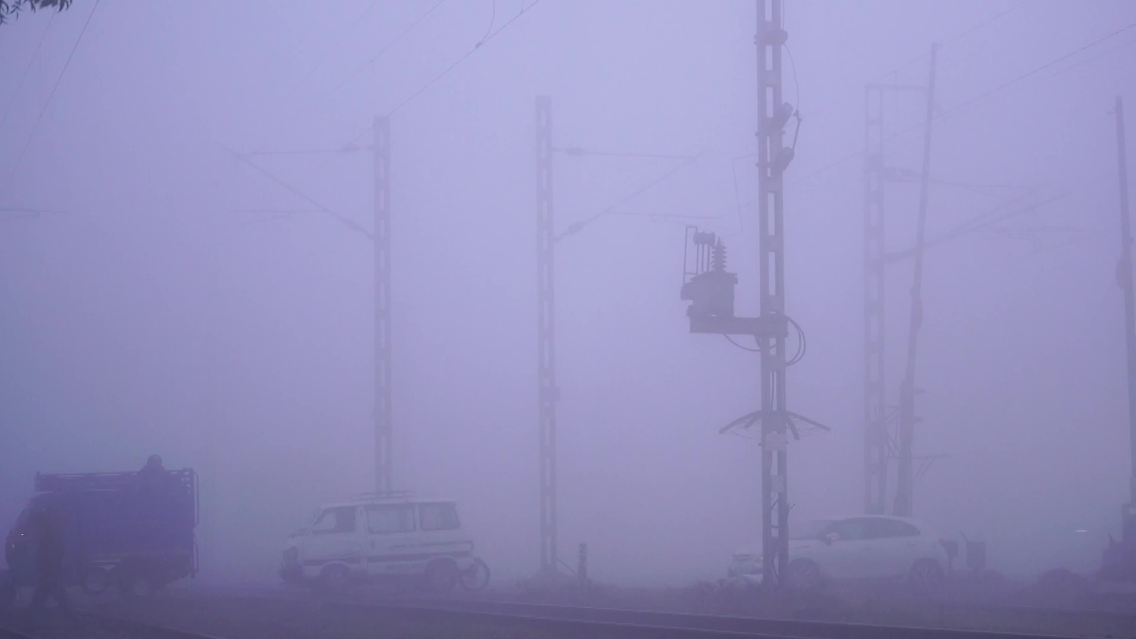 Dense fog on a wintery morning in Ajmer