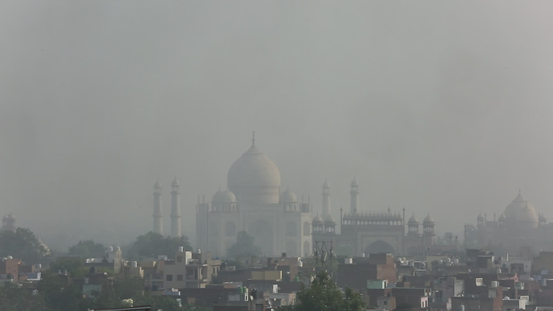 Smog covers the city of Agra, India
