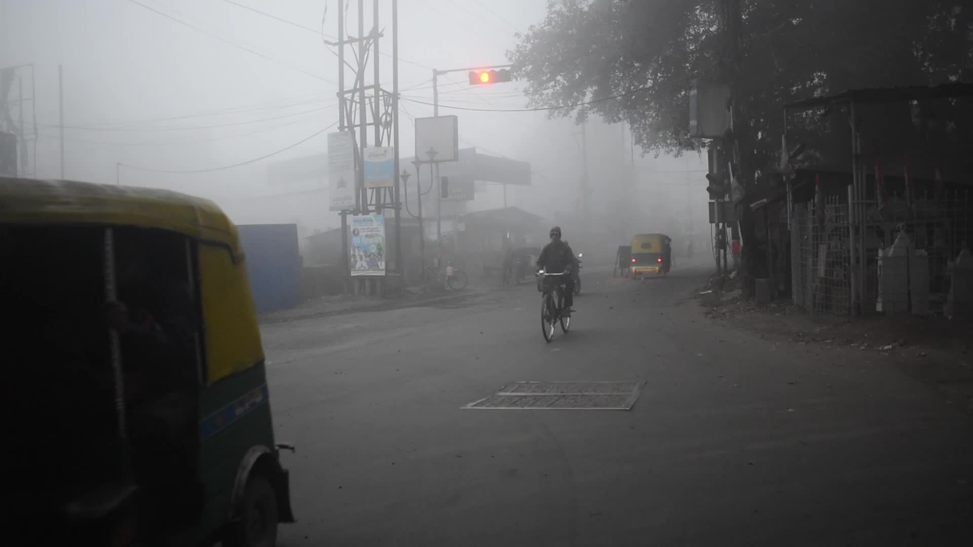 Heavy Fog In Kolkata, India