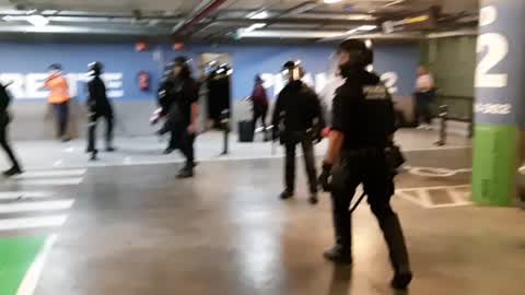 Pro-independence riots in Barcelona airport