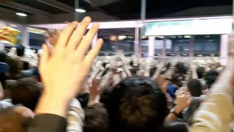 Pro-independence riots in Barcelona airport