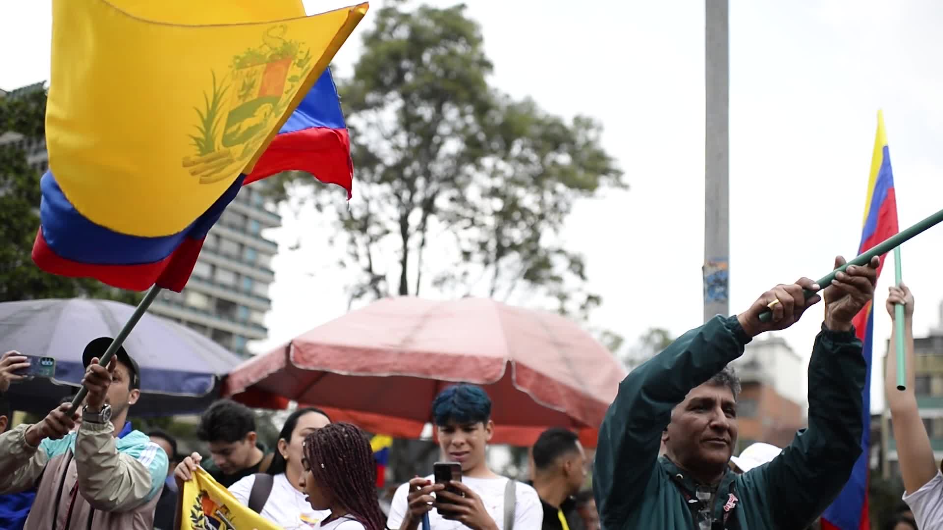 Venezuelans in Colombia Demonstrate Against Presidential Inauguration