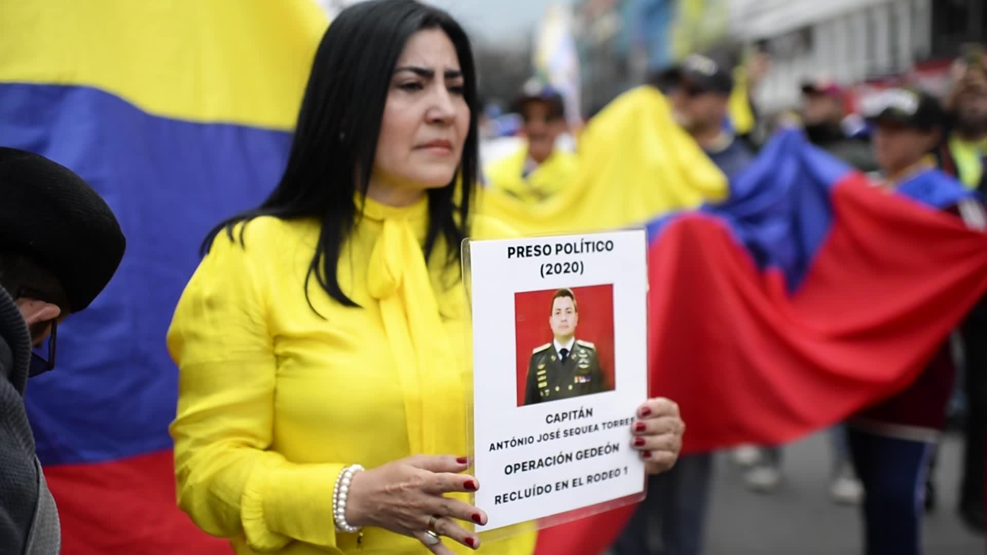 Venezuelans in Colombia Demonstrate Against Presidential Inauguration