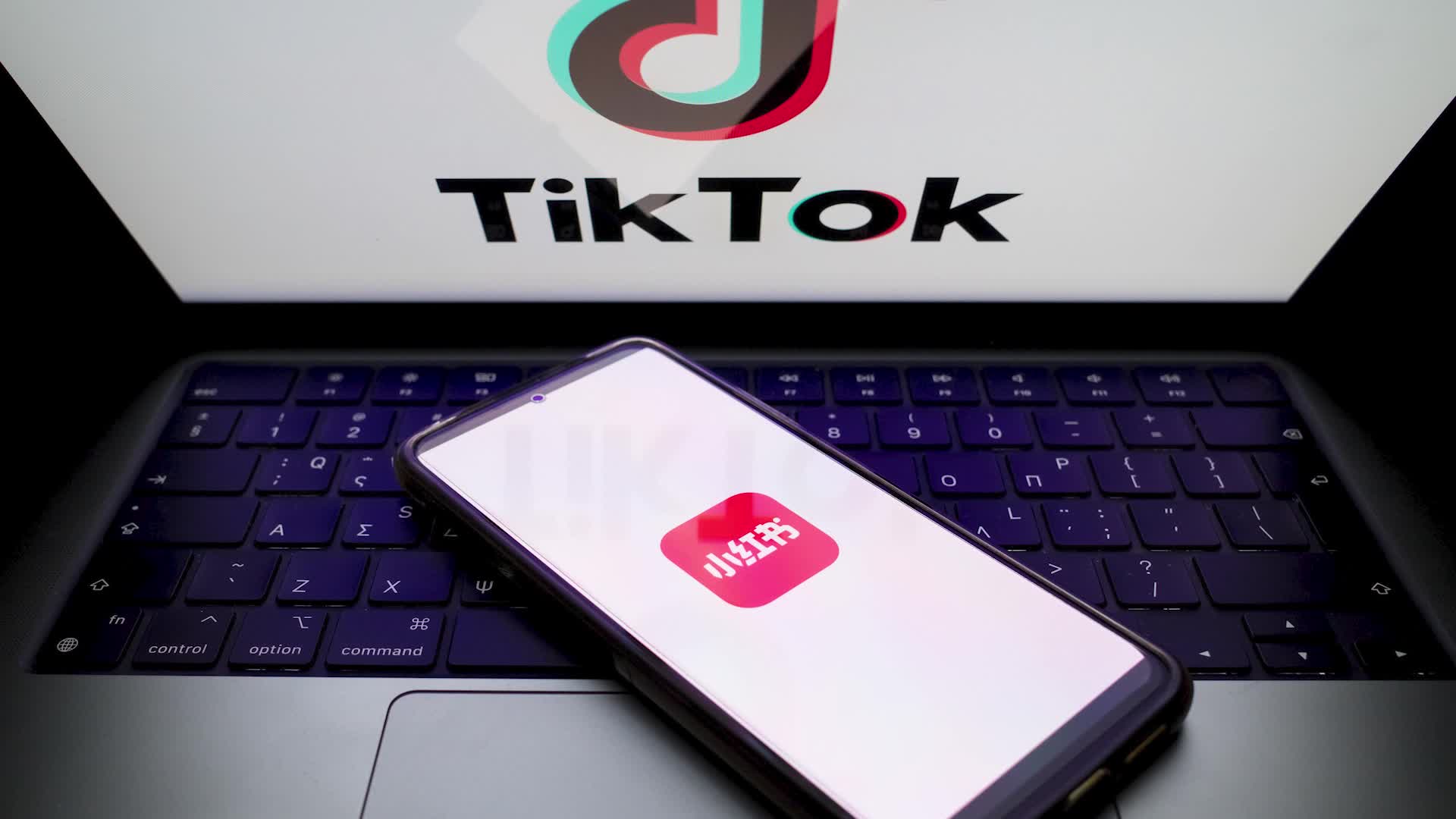 TikTok - RedNote