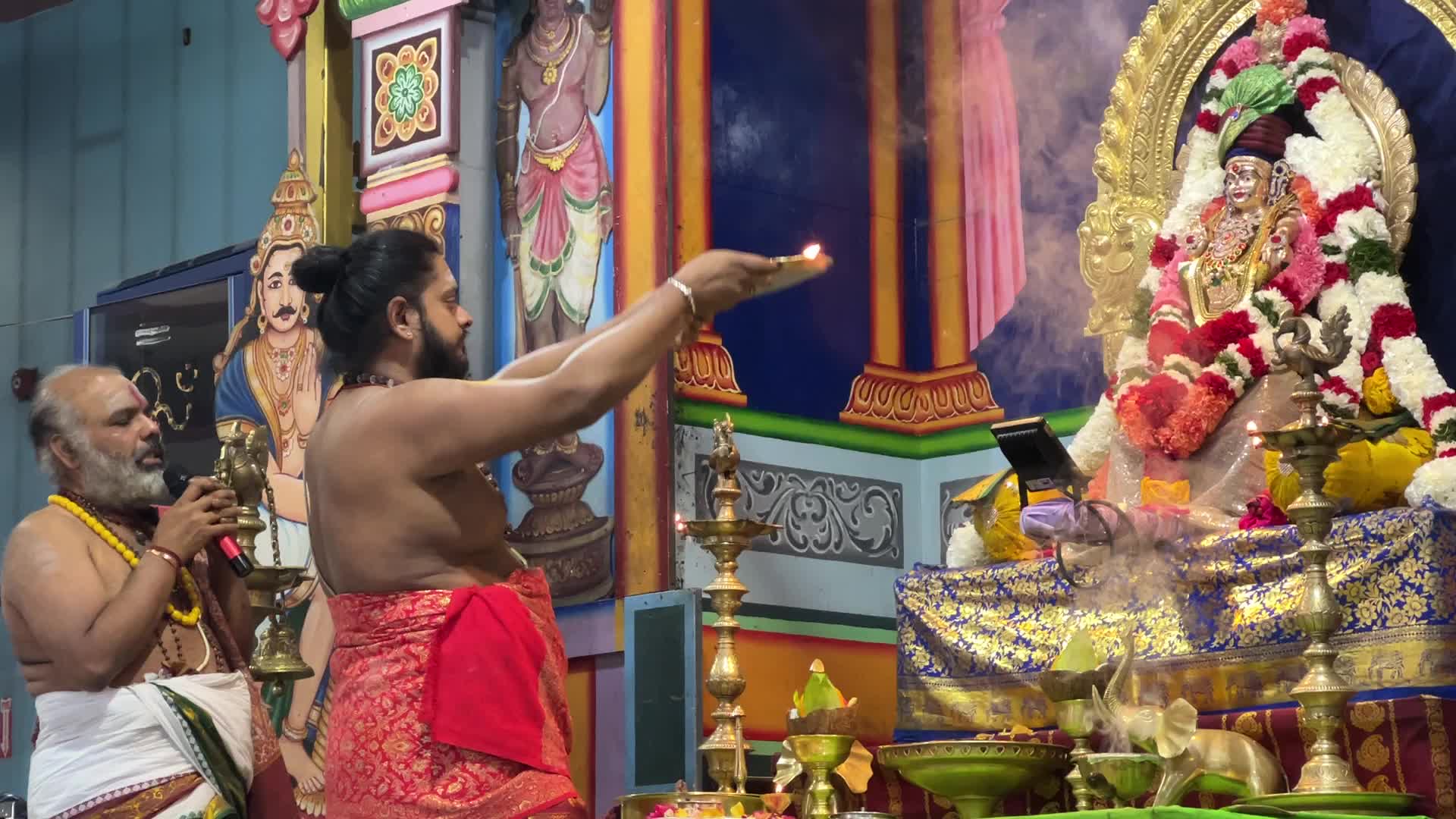 Tamil Hindus perform special prayers for Lord Ayyappa