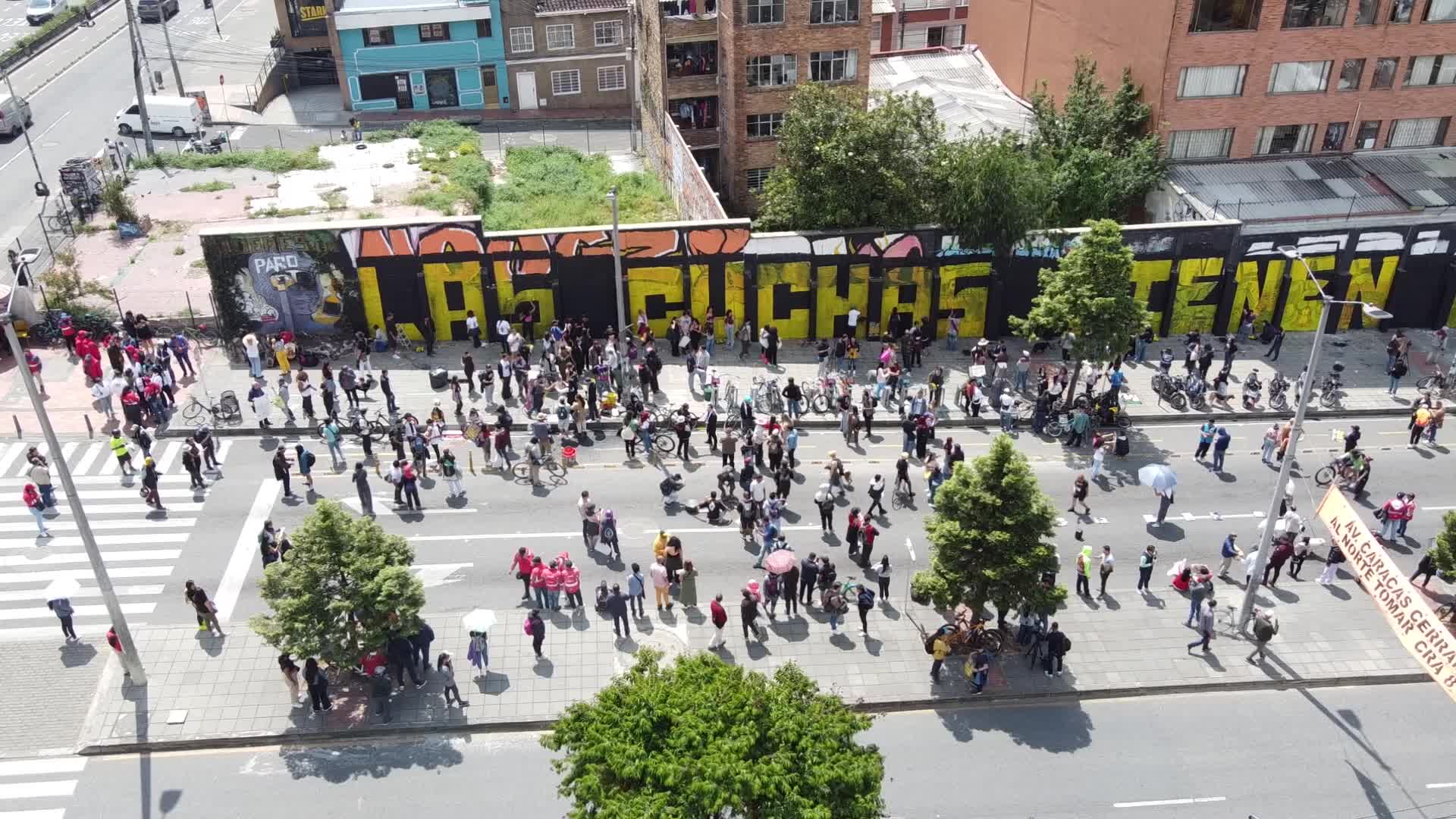 Mural in Honor to Dissapeared People from 2002 to 2008