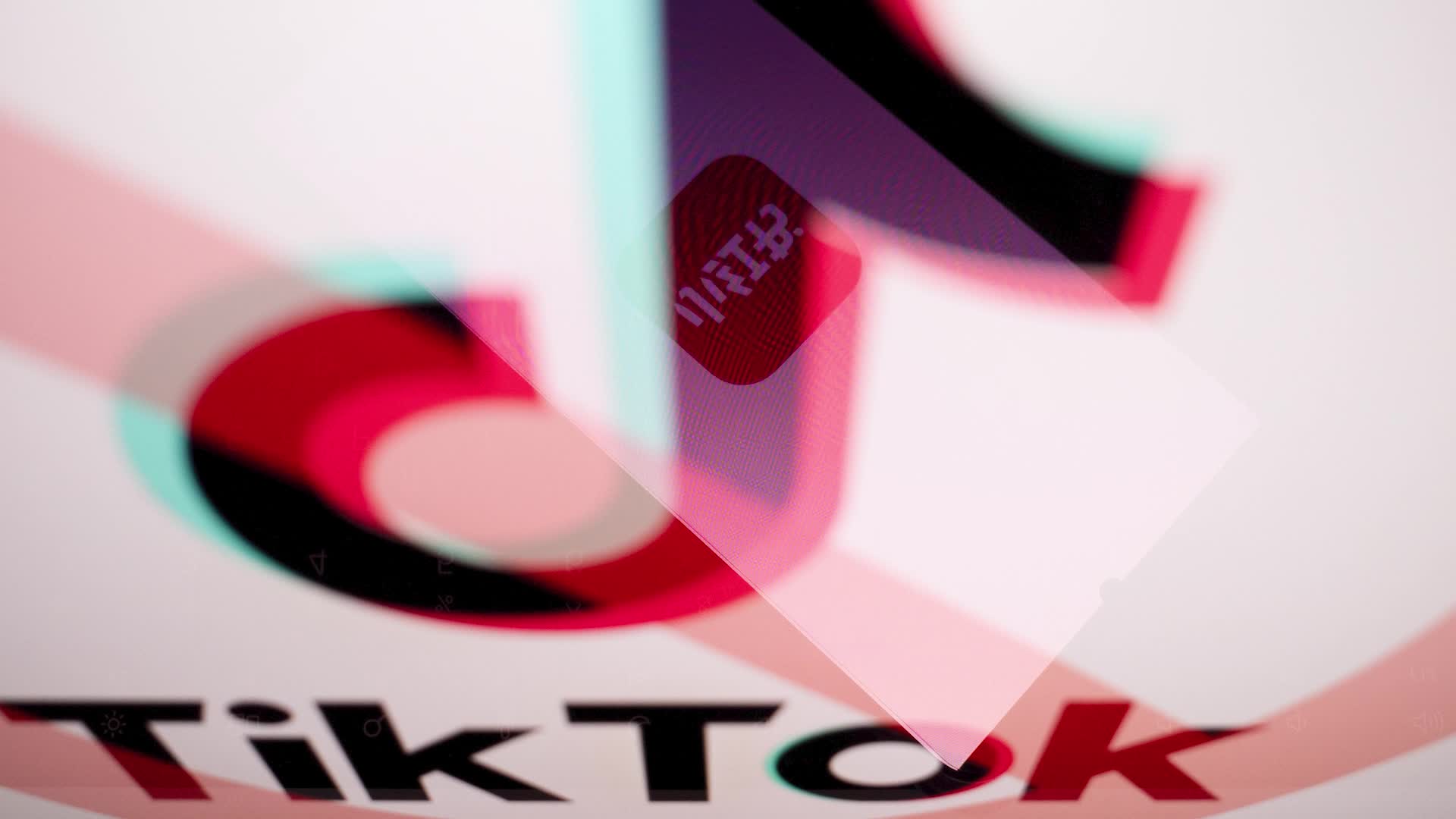 TikTok - Xiaohongshu
