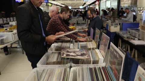 Vinyl Records Market In Gdansk
