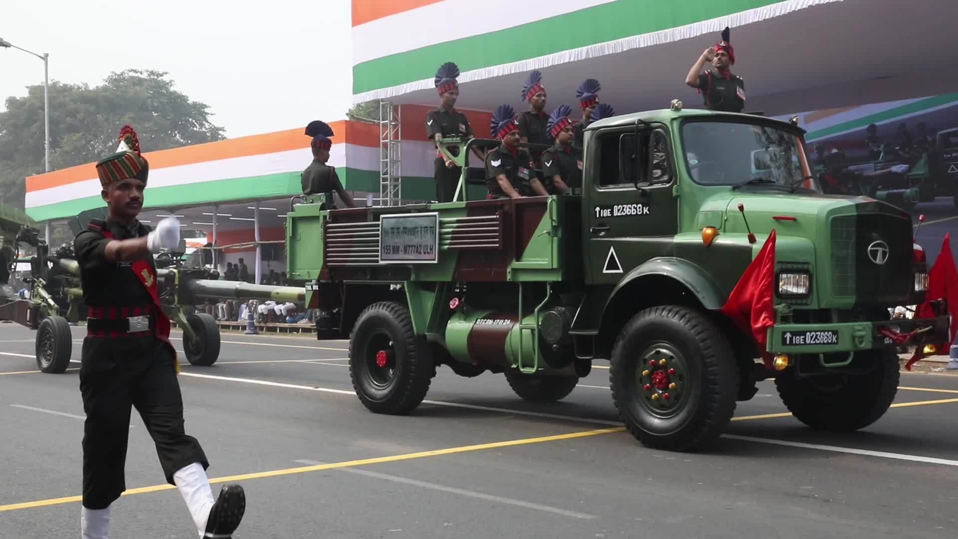 Indian soldiers march during a full dress rehearsal for the upcoming Republic Day parade in Kolkata,
