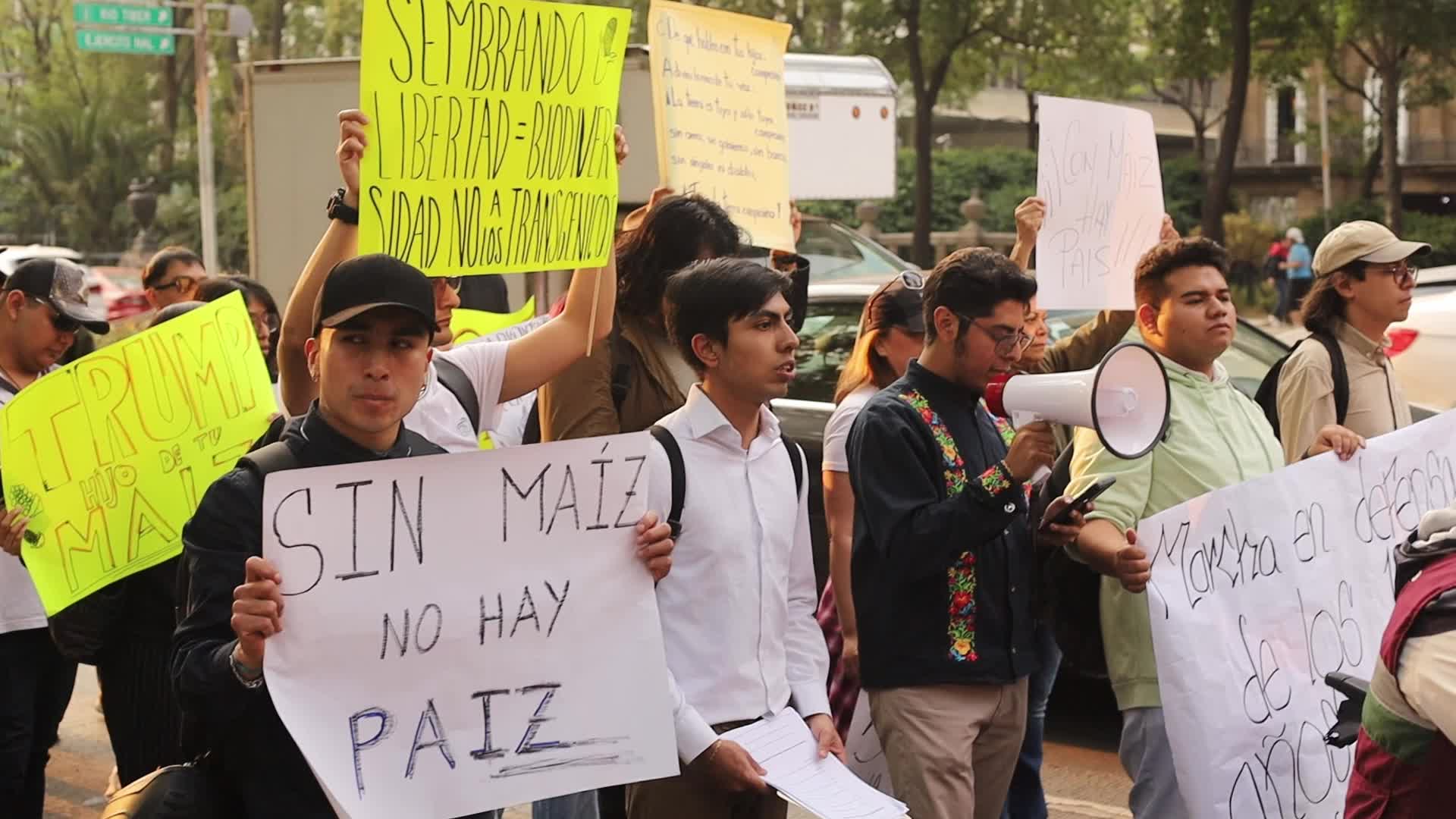 March defending Mexican native corn