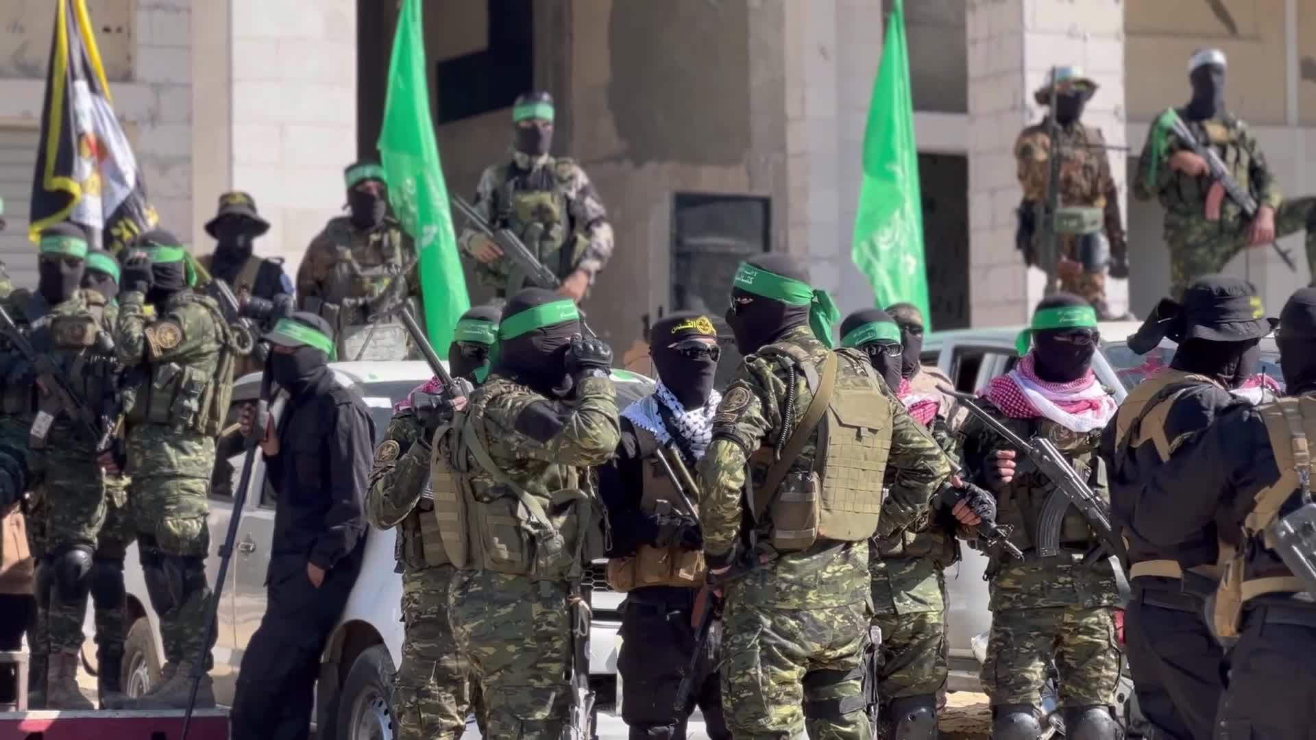 Hamas hands over 4 Israeli soldier hostages to Red Cross in 2nd swap