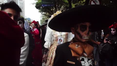 Parade of Catrinas in Day of the Dead