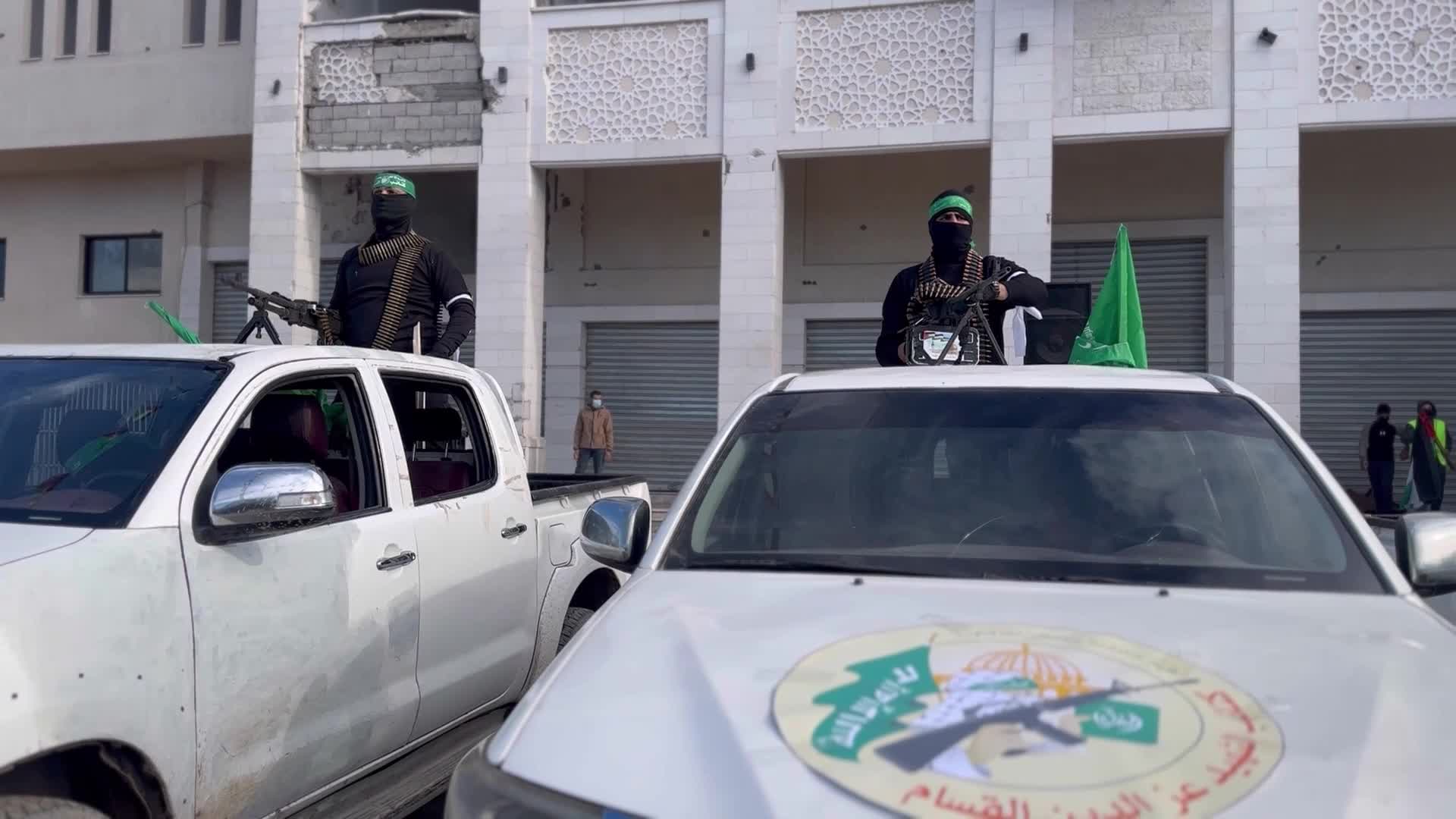 Hamas hands over 4 Israeli soldier hostages to Red Cross in 2nd swap