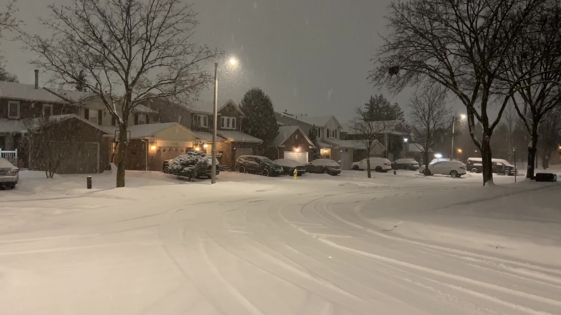 Heavy snow falling in Toronto, Canada