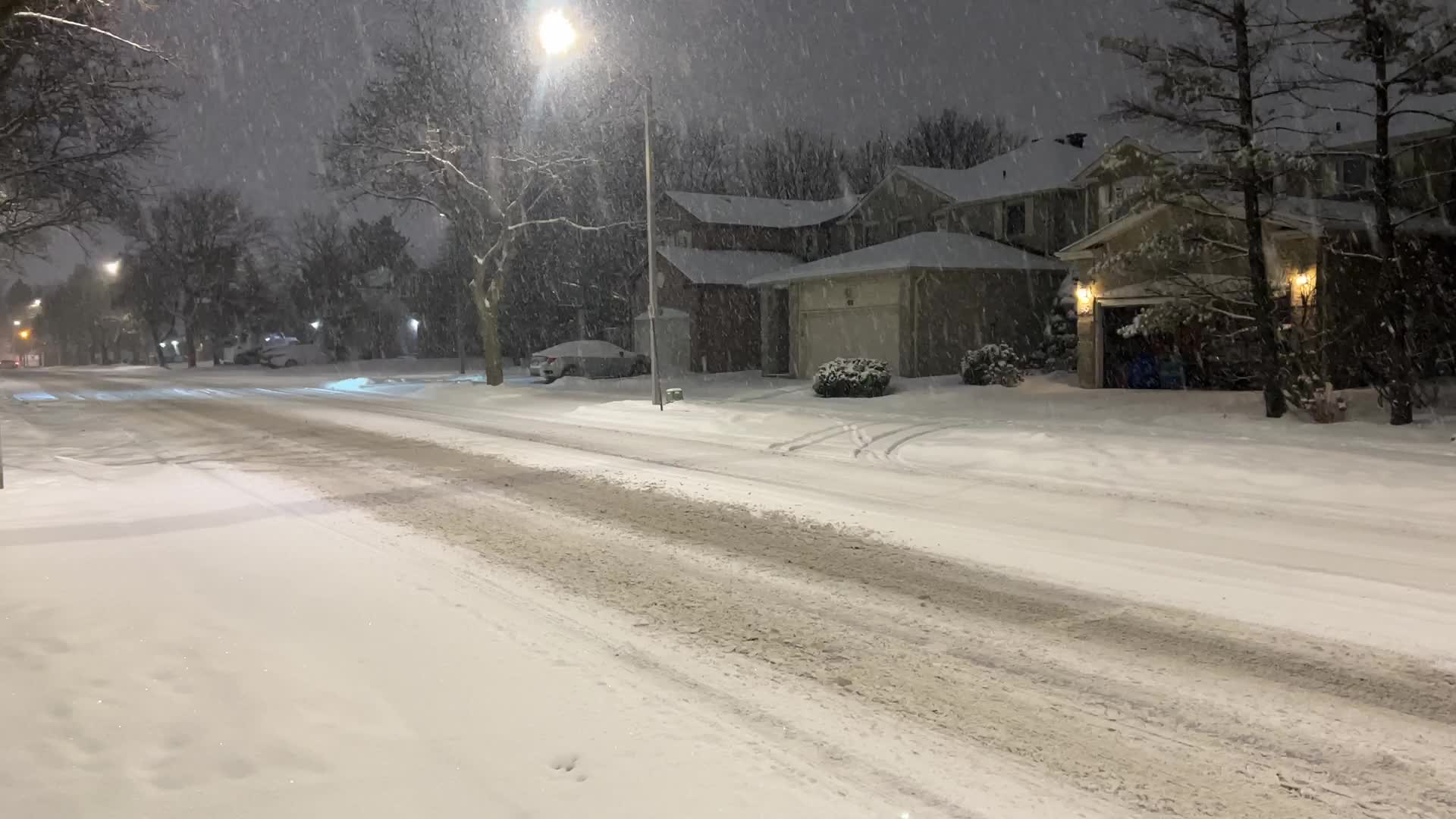 Heavy snow falling in Toronto, Canada