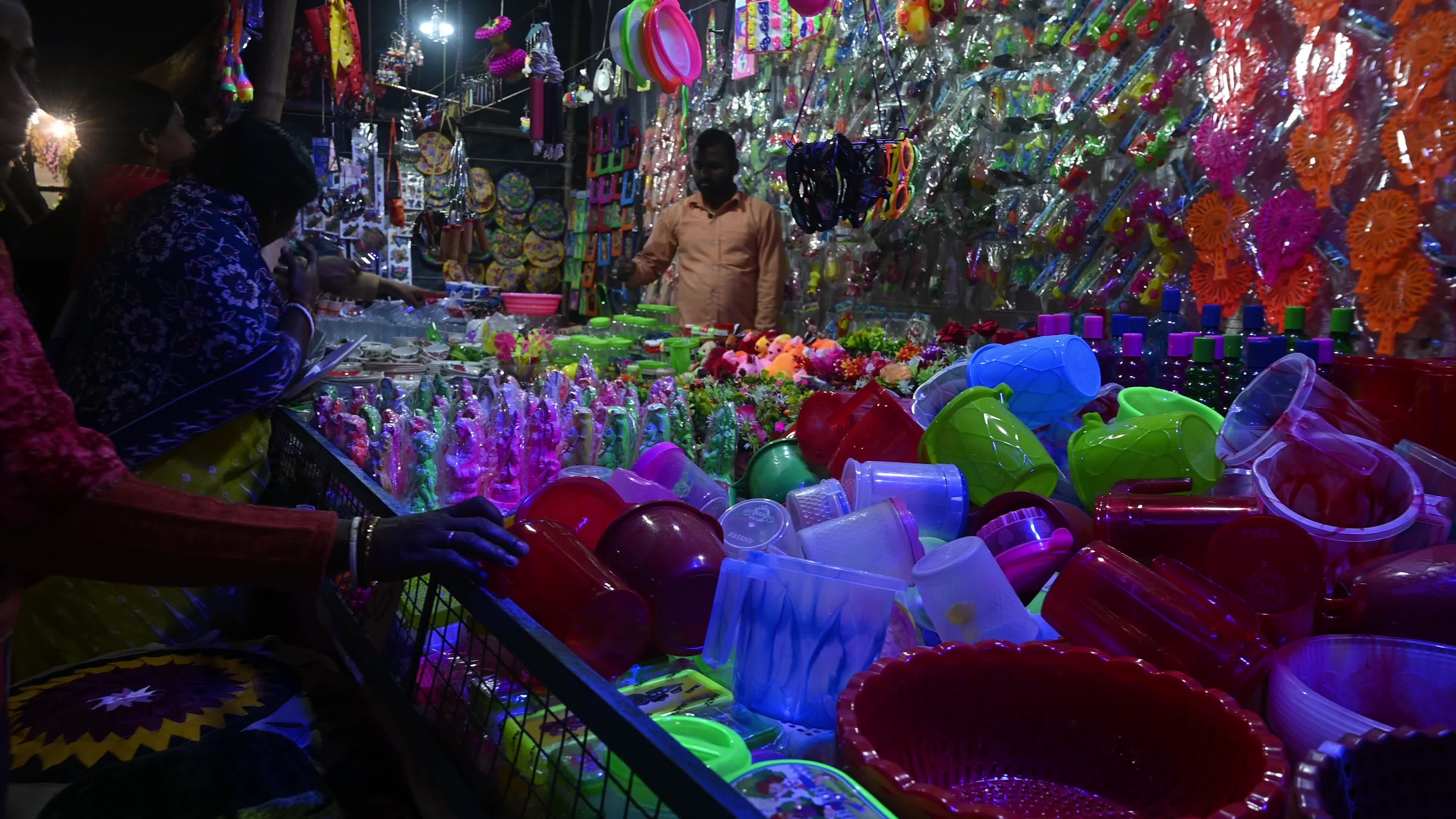 Kitchen Accessories Shop - Indian Economy 