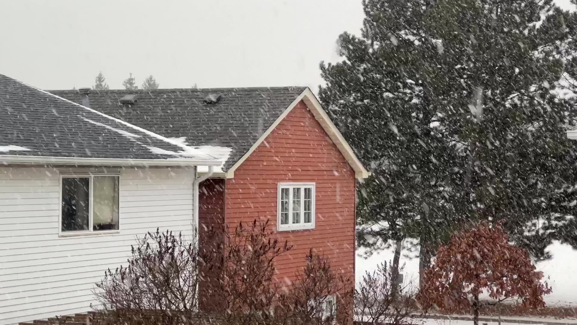 Wet snow falling in Toronto, Canada