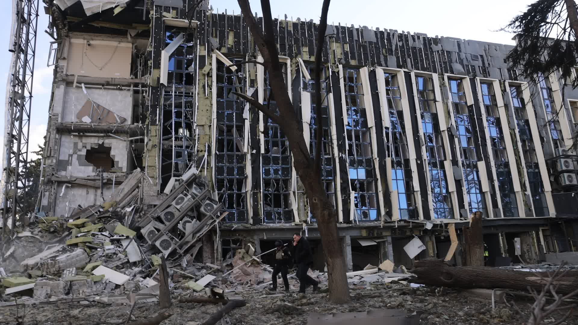 The attack of the Russian army on Izyum: 5 people were killed