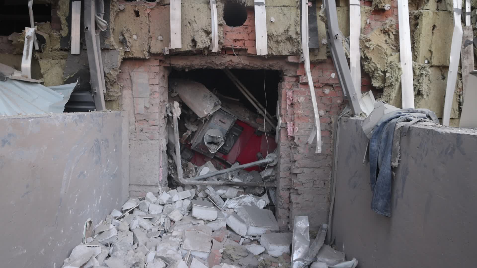 The attack of the Russian army on Izyum: 5 people were killed