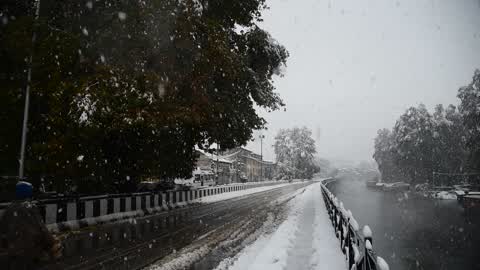 Heavy Snowfall in Kashmir
