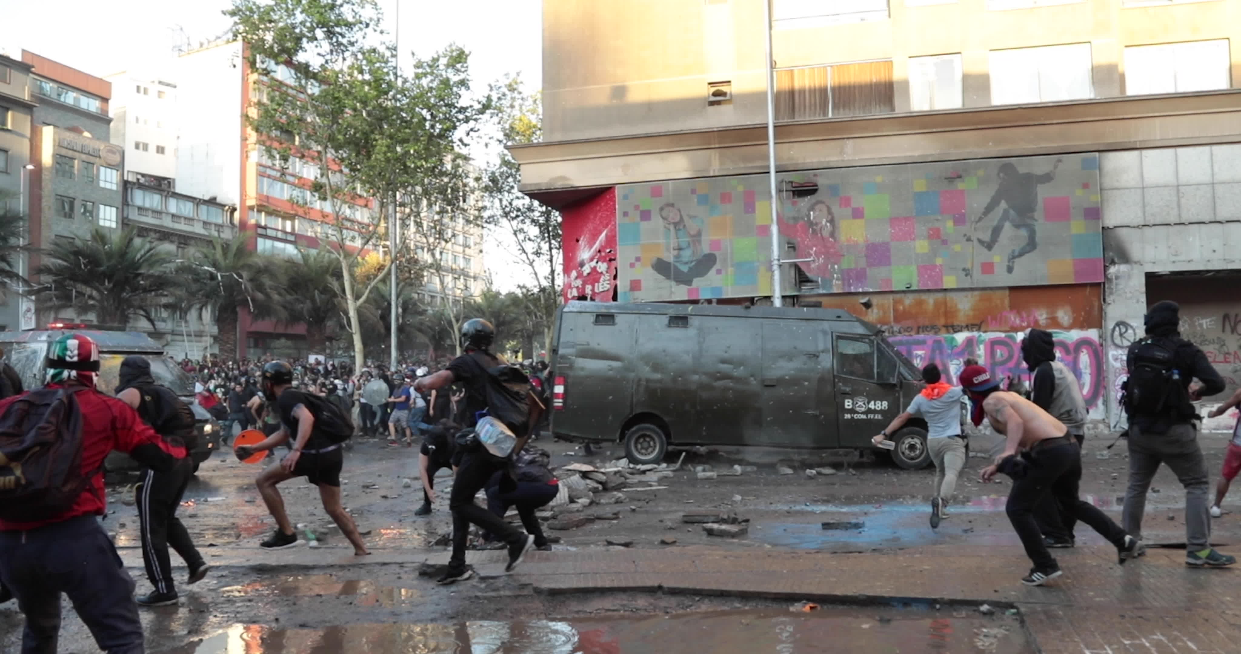 Clashes in Santiago de Chile