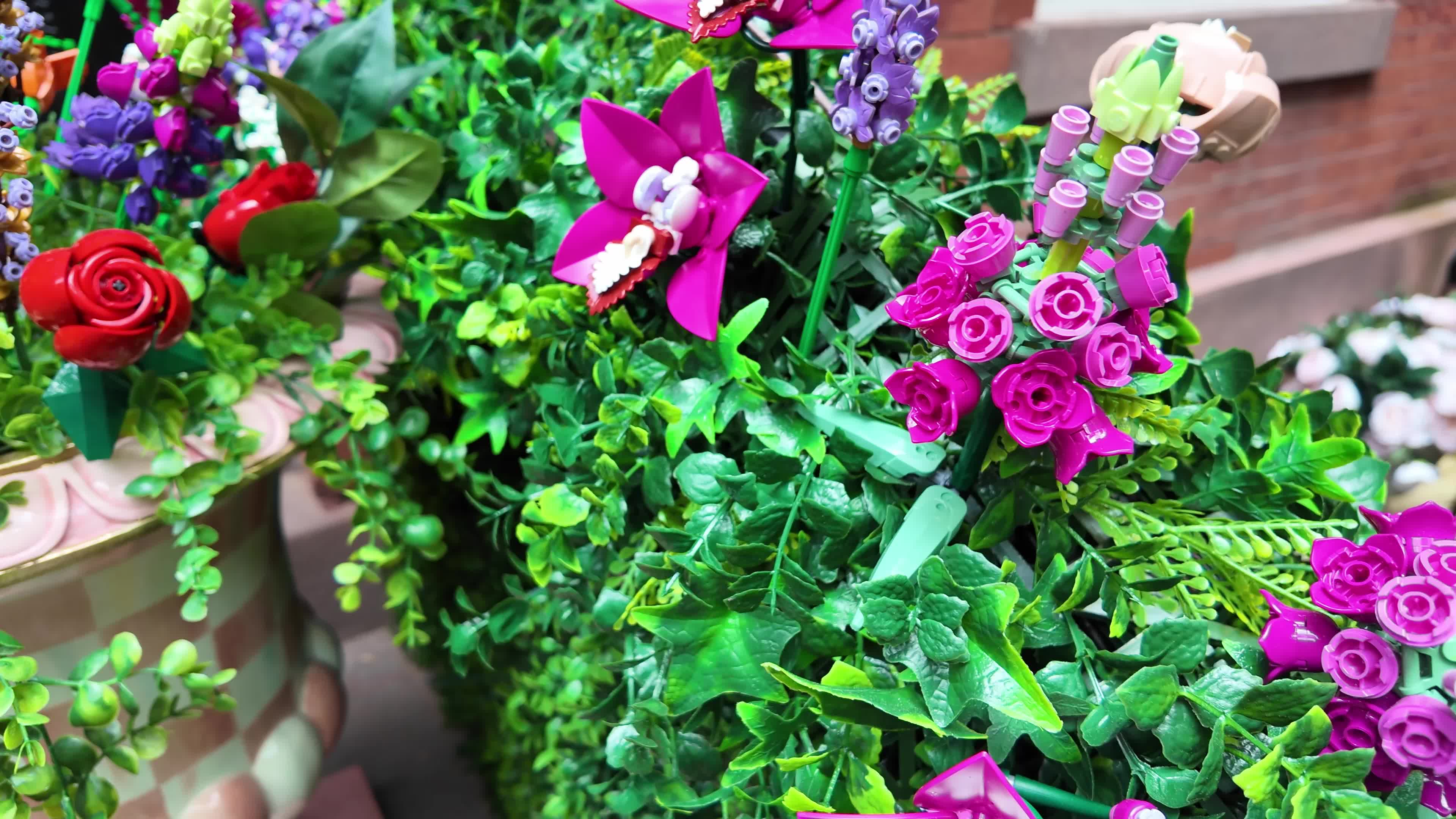 Lego Flowers Brownstone Stoop
