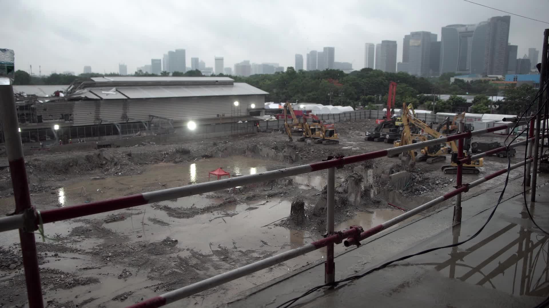 Rescue officials have ended the search operation for the collapsed building caused by the earthquake.