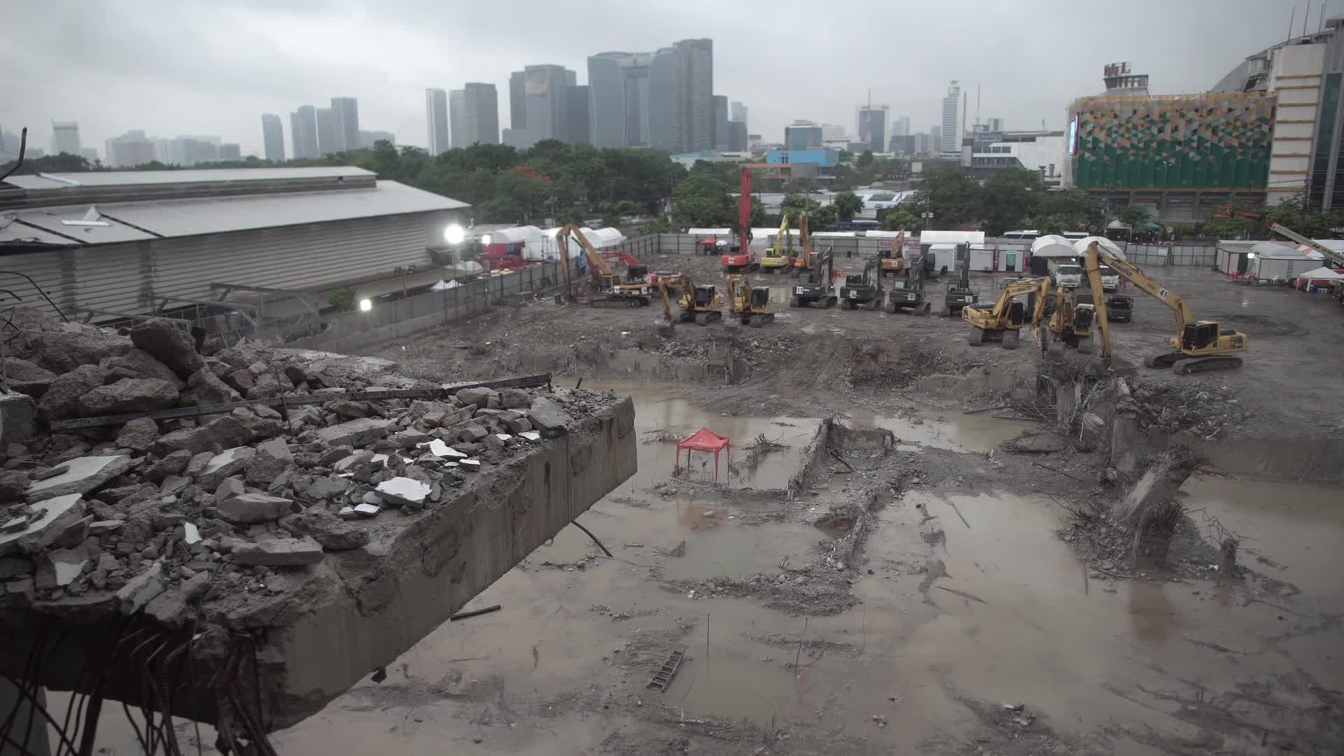 Rescue officials have ended the search operation for the collapsed building caused by the earthquake.