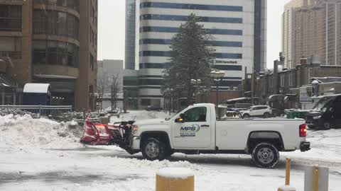Toronto gets hit by massive winter snowstorm