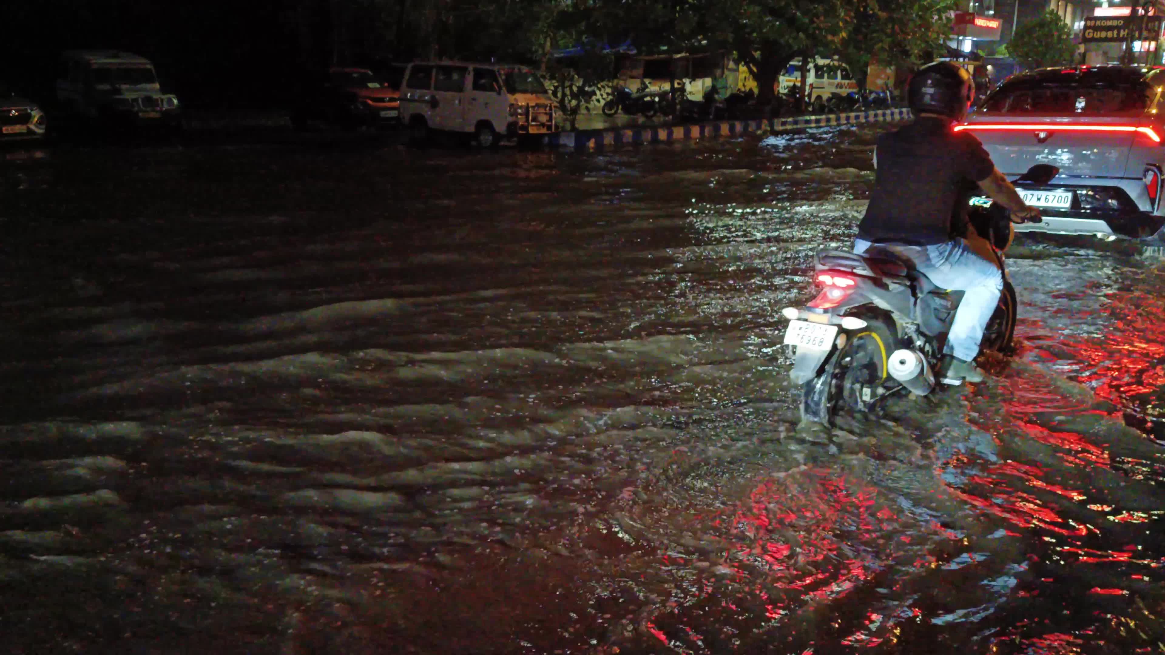 Monsoon Rain In Kolkata, India