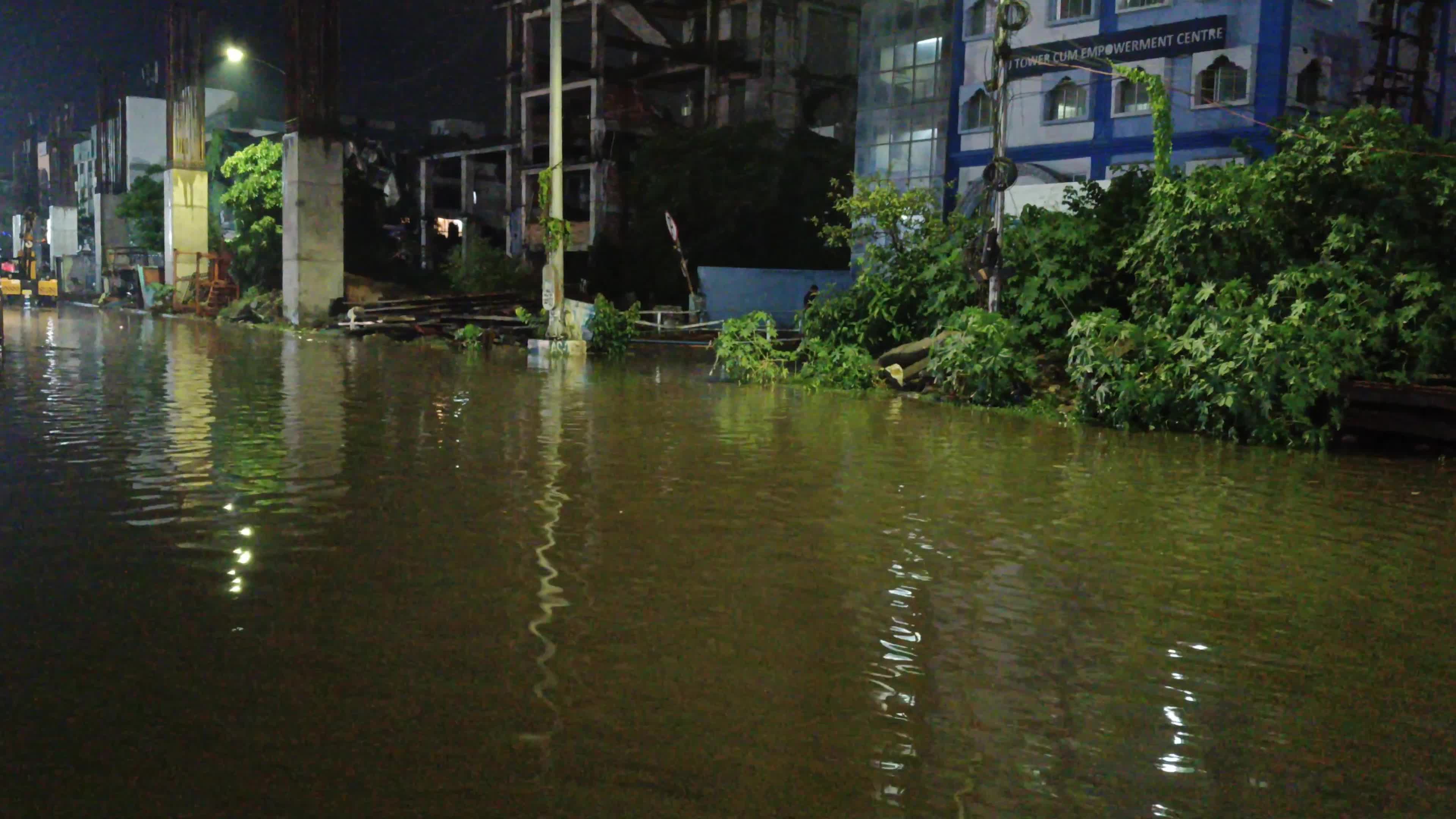 Monsoon Rain In Kolkata, India