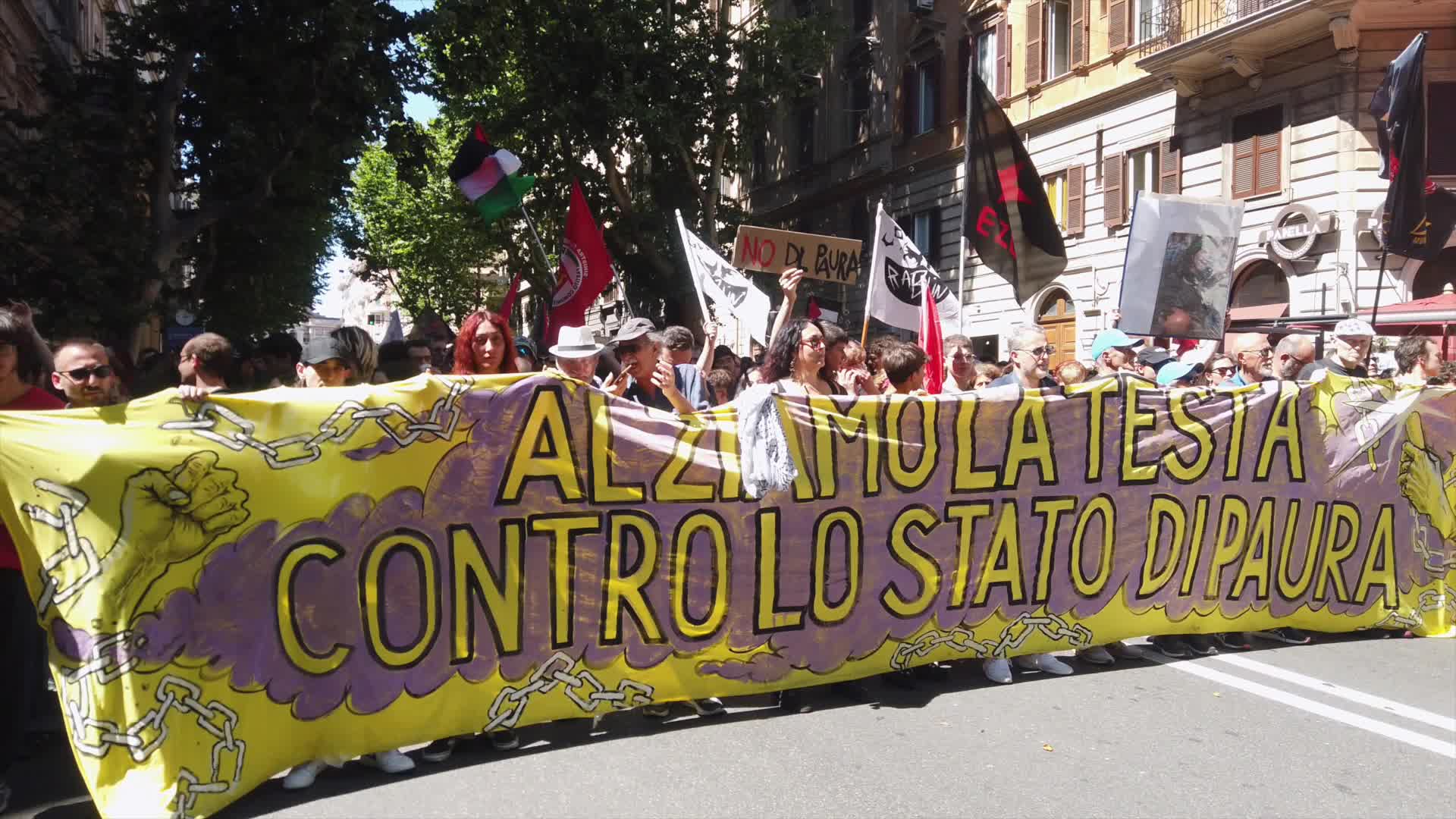Security Decree National Demonstration in Rome