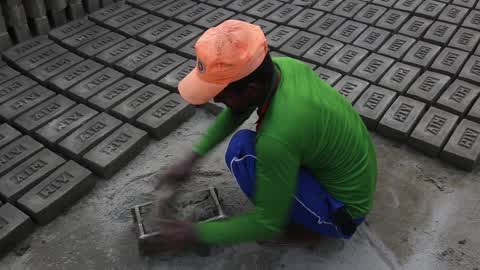  Brick Kilns cause Air pollution in Dhaka 