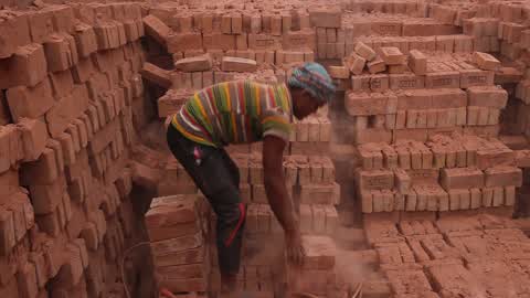  Brick Kilns cause Air pollution in Dhaka 