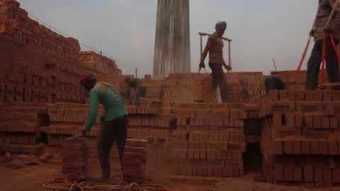  Brick Kilns cause Air pollution in Dhaka 
