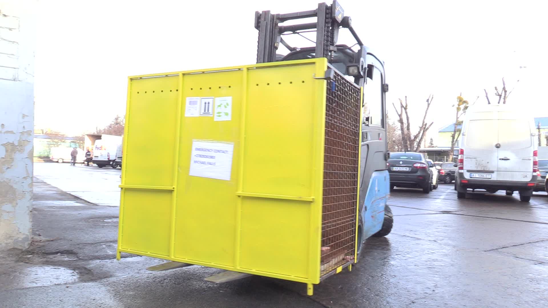 Five lions sent from Ukrainian Zoo to Ubuntu Wildlife Sanctuary in South Africa