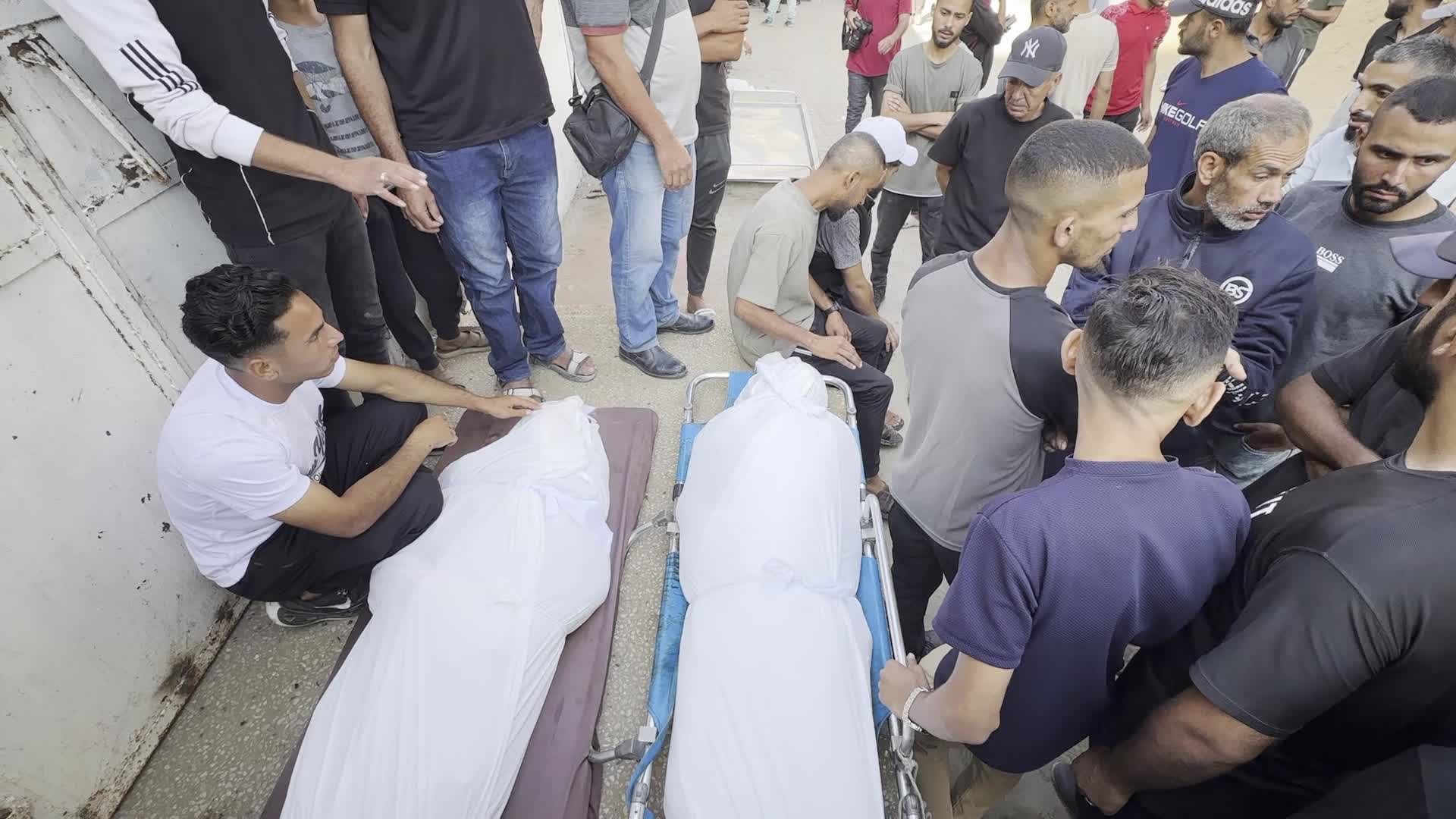 Funeral In Gaza For People Killed Following Israeli Attacks on Aid Queues