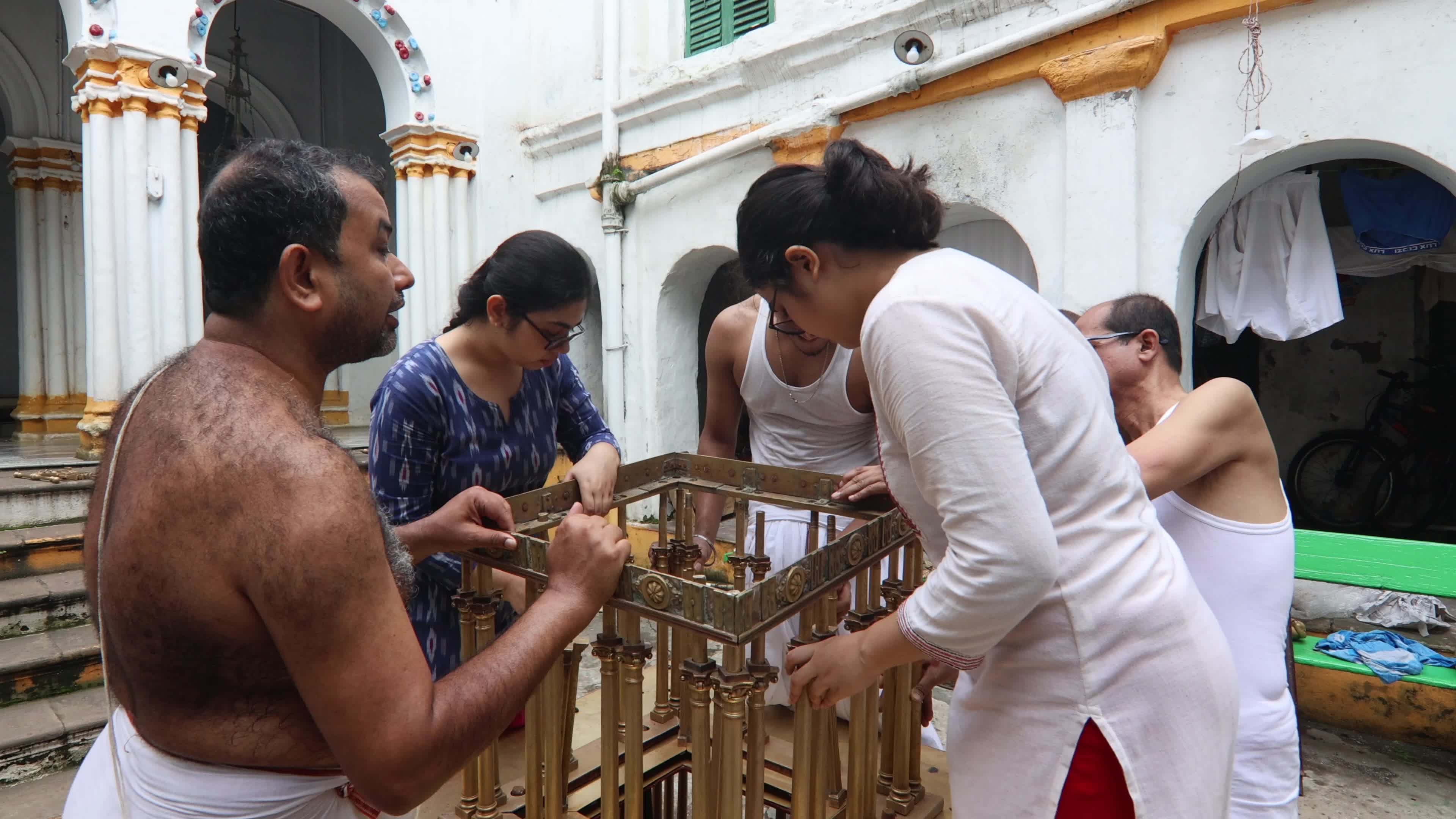 Brass-Made Rath Preparation For Rath Yatra In Kolkata, India