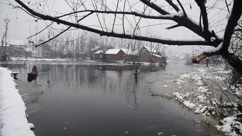 Heavy Snowfall in Kashmir