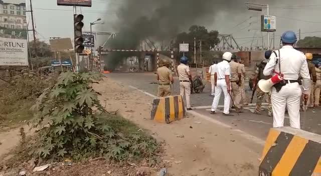 Citizenship Amendment Bill: India's West Bengal hit by protests