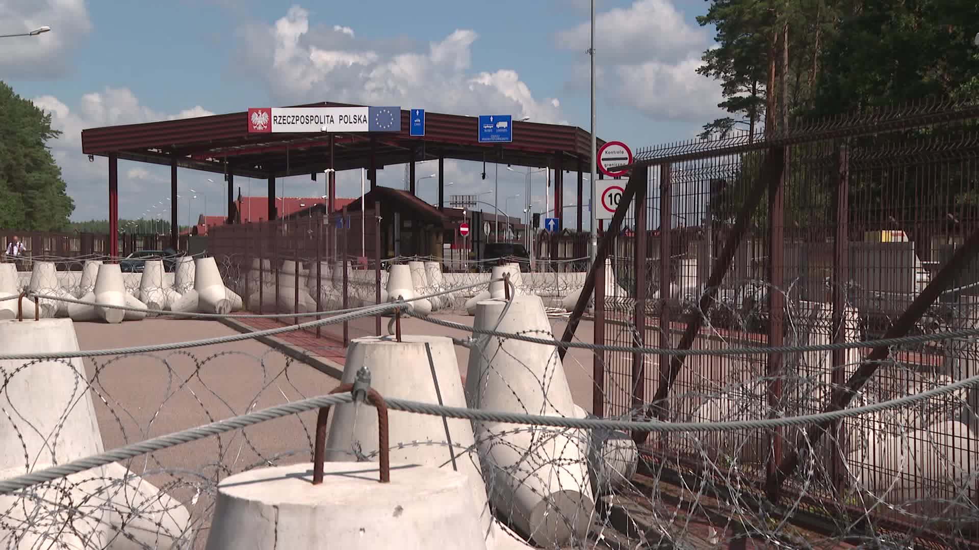 POLAND: Belarus border crossing