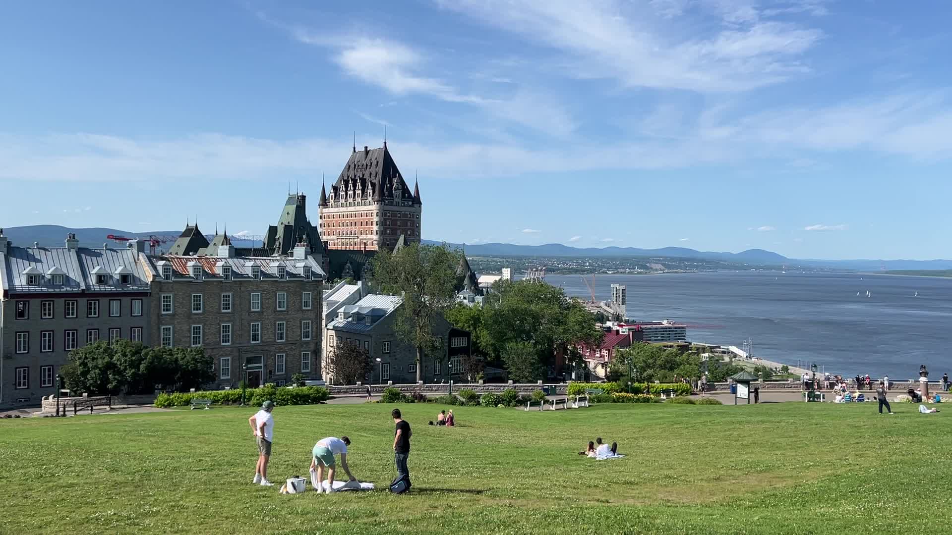 Daily life in Old Quebec City