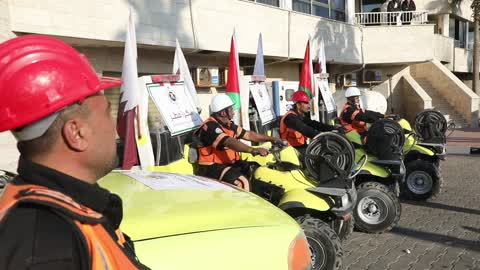 Israel allows Qatari donation of 20 emergency vehicles into Gaza City